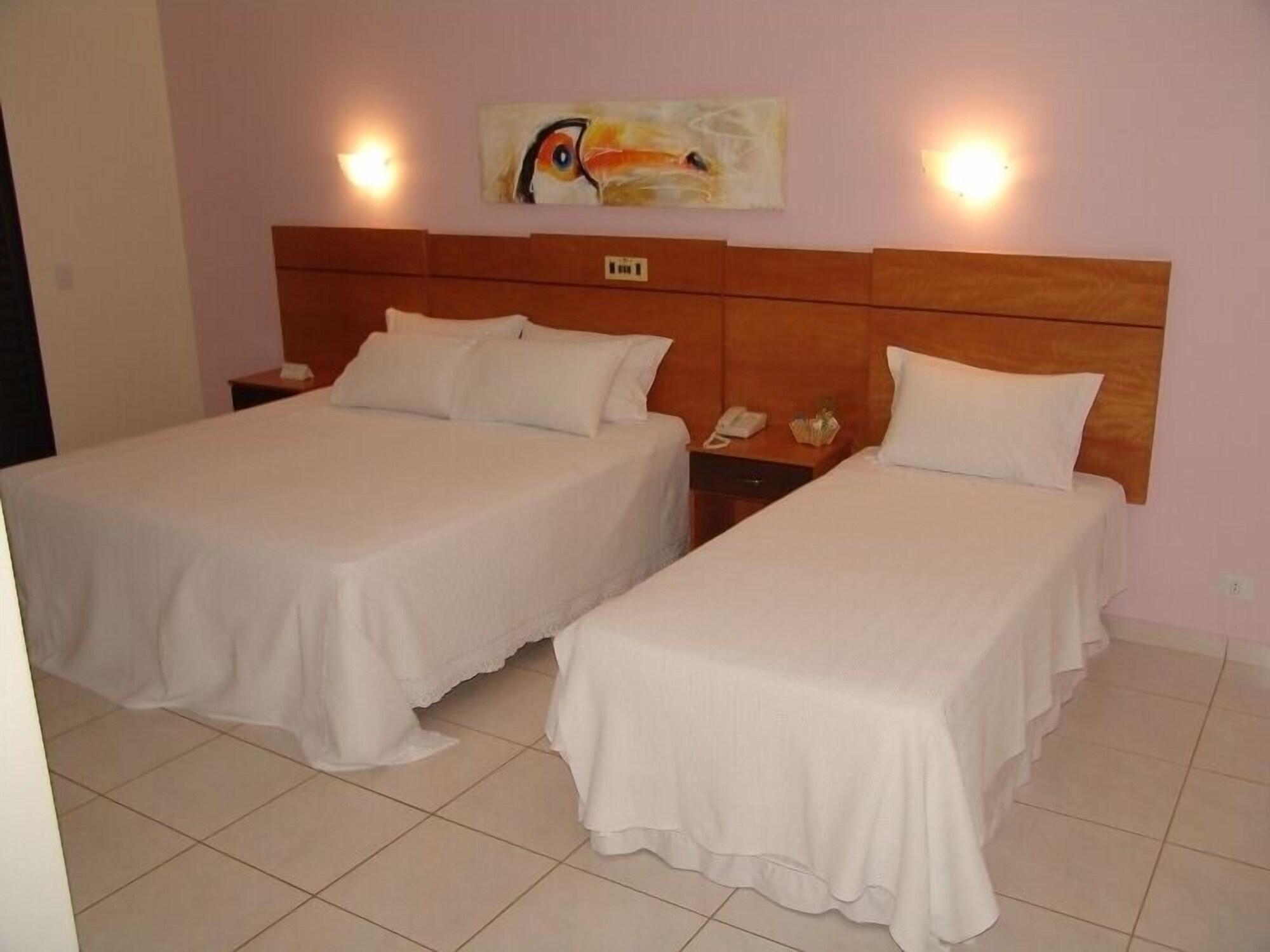 Real Palace Hotel Três Lagoas Екстериор снимка